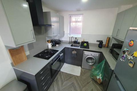 1 bedroom house to rent - Maindy Road, Cathasy,