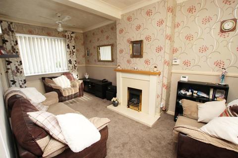 3 bedroom semi-detached house for sale - Leyland Green Road, Ashton-in-Makerfield, Wigan, WN4