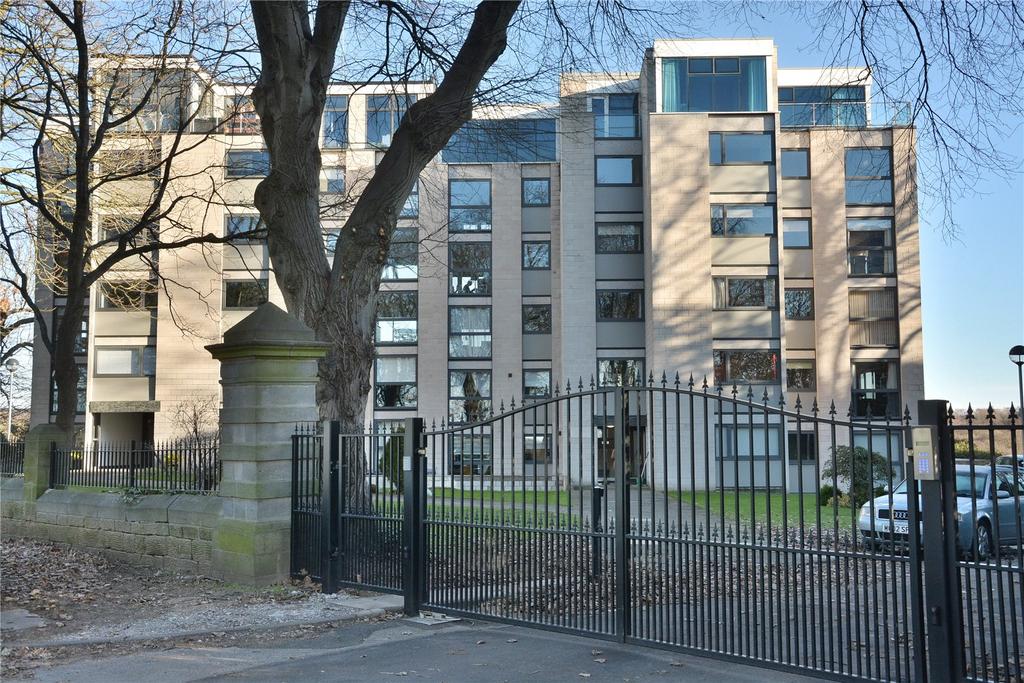 Lake View Court, West Avenue, Roundhay, Leeds 2 bed apartment for sale