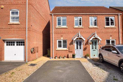 28 Springfield Drive, Lofthouse, Wakefield, WF3 3FW