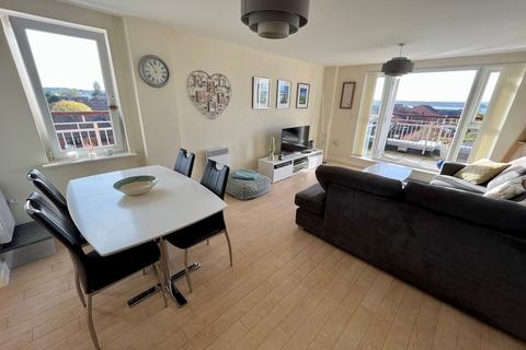 3 bedroom flat for sale - Newfoundland Drive, Baiter Park, Poole, BH15