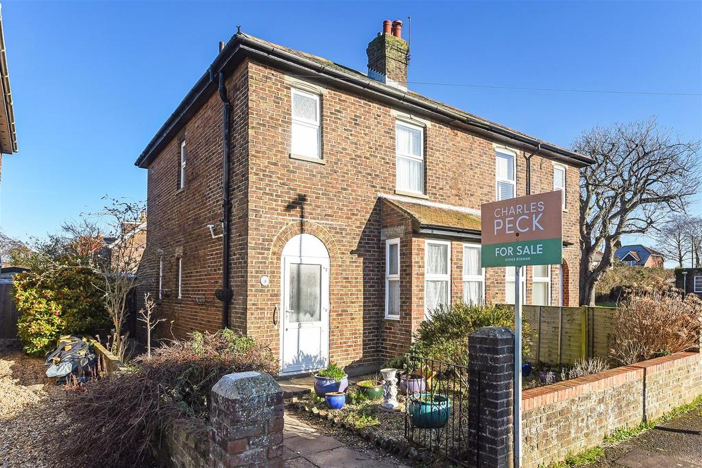 M'tongue Avenue, Bosham, Chichester 3 bed semidetached house £360,000