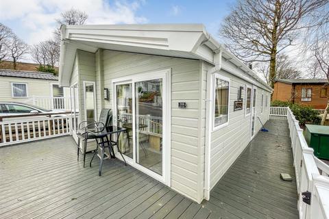3 bedroom park home for sale - Brynteg Holiday Home Park, Llanrug, Nr Caernarfon