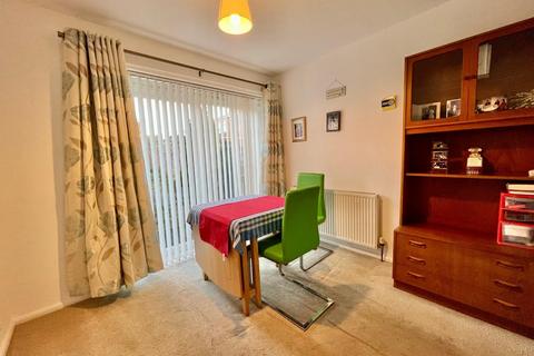 24 Acre Lane, Northampton, NN2 8BE