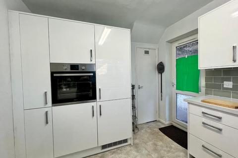 24 Acre Lane, Northampton, NN2 8BE
