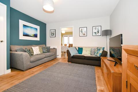 45 Brompton Drive, Bradford, BD10 0DW