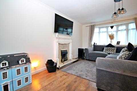 8 Bramber, Tamworth, B77 2LL