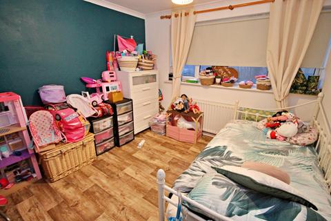 8 Bramber, Tamworth, B77 2LL