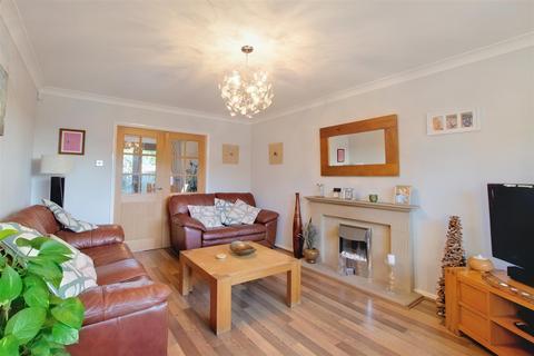 14 Ashington Drive, Arnold, Nottingham, NG5 8GH