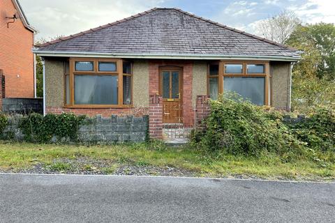 2 bedroom detached bungalow for sale - Cae Terrace, Llanelli
