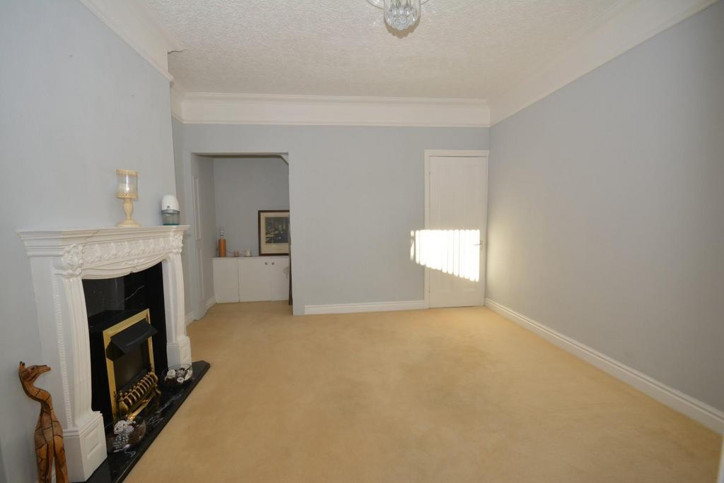 Dining room.jpg