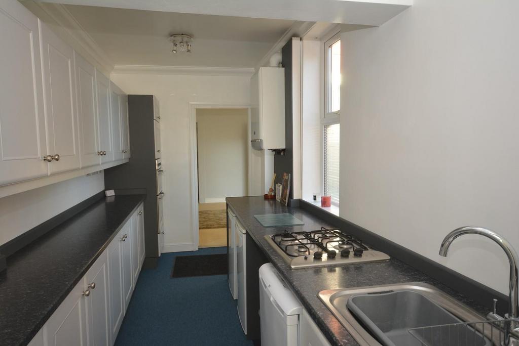 Kitchen 03.jpg