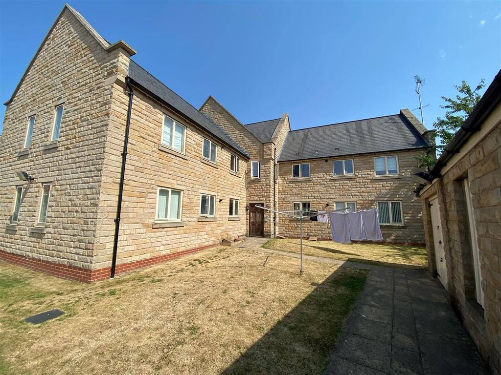 Flat 5, Wood Street, Warsop 1 bed apartment £510 pcm (£118 pw)