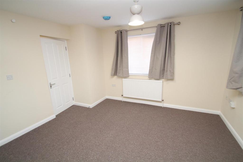 Rose Street, Rodbourne, Swindon 1 bed house £695 pcm (£160 pw)