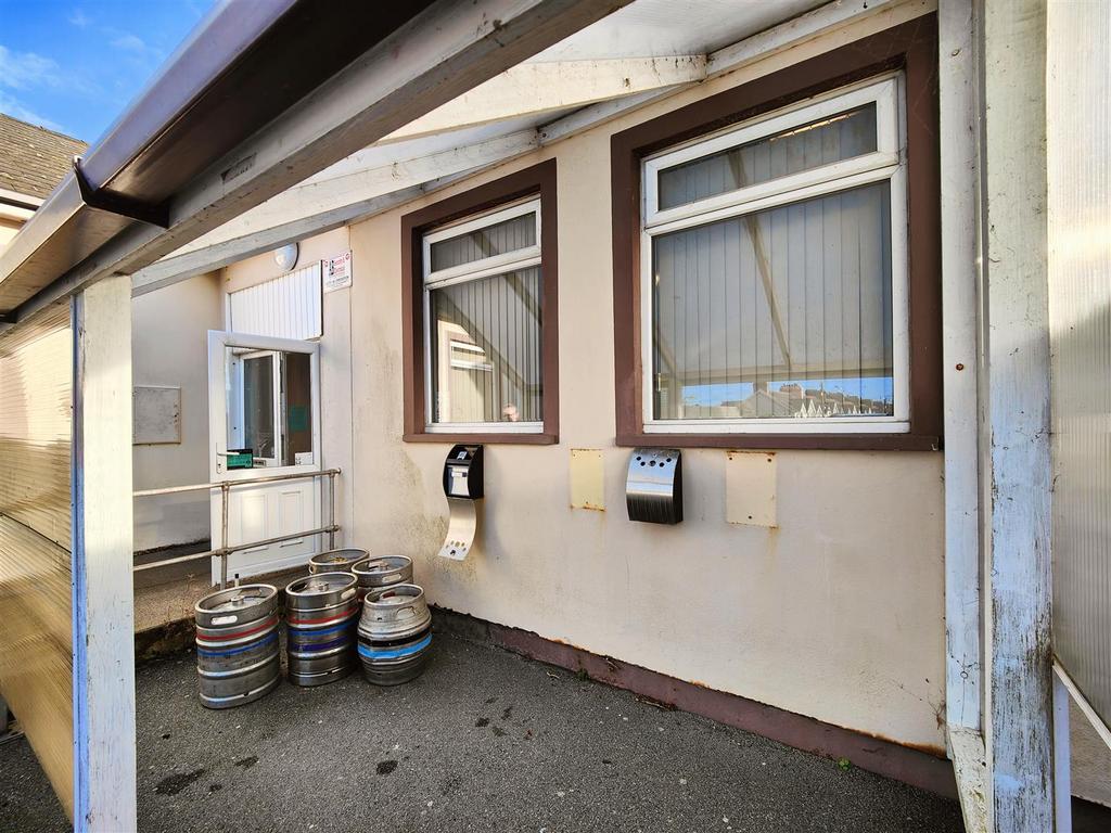 Lean to Covered (Smokers) Area