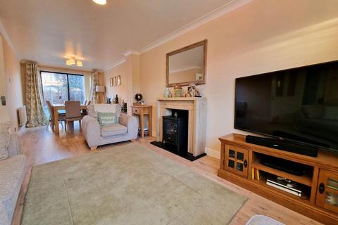 12 Clayfield, Yate, Bristol, BS37 7HU
