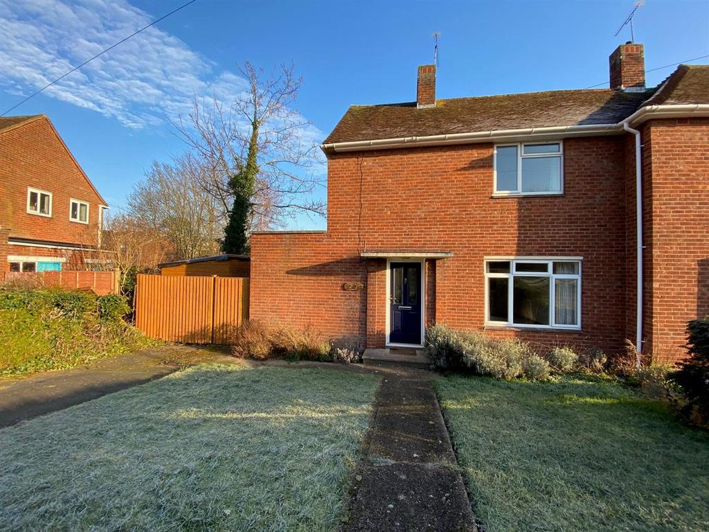 Clerkenwell Crescent, Malvern 2 bed end of terrace house £825 pcm (£