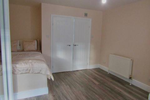 undefined, Dalmeny Street, EDINBURGH