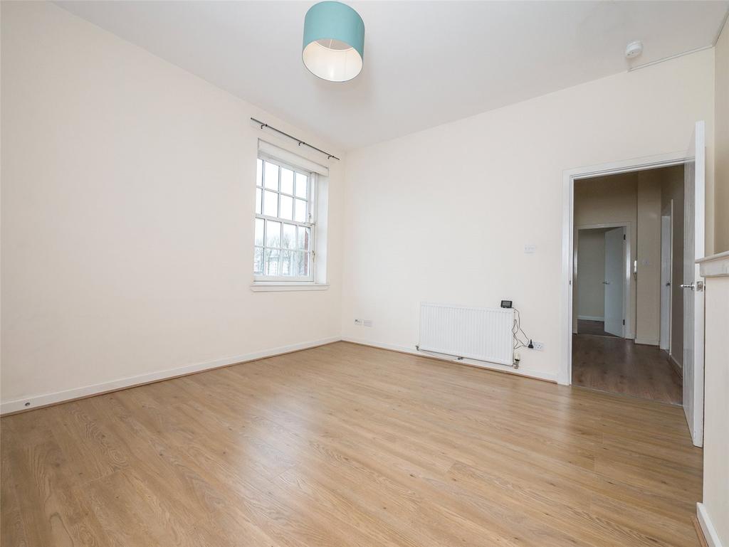 Cook Street, Glasgow, G5 2 bed flat £895 pcm (£207 pw)