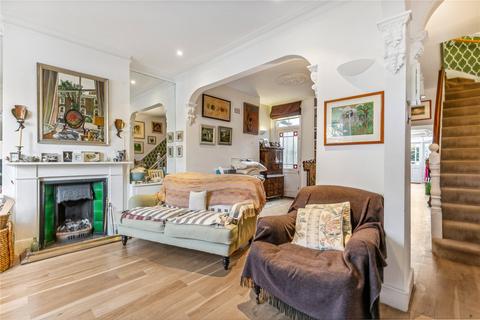 9 Wilna Road, London, SW18 3AY