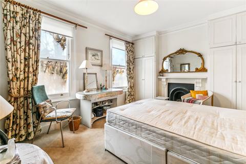 9 Wilna Road, London, SW18 3AY
