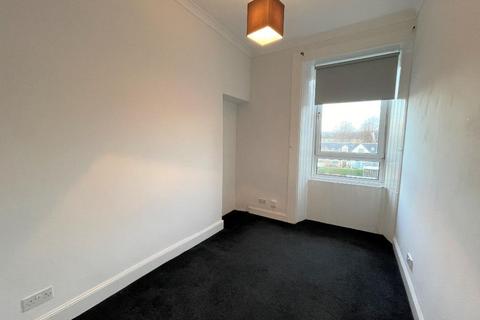 2 bedroom flat to rent, Castlegreen Lane, Dumbarton, West Dunbartonshire, G82