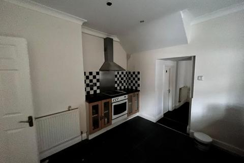 5 bedroom semi-detached house for sale, London Road, Neath, Neath Port Talbot. SA11 1HB