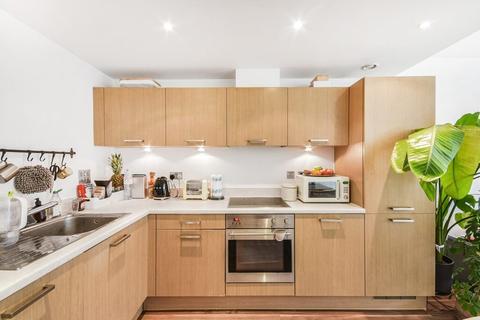 1 bedroom apartment for sale - Oswald building, London SW11