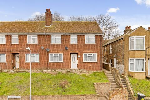 2 bedroom flat for sale - Mayfield Avenue, Dover, CT16