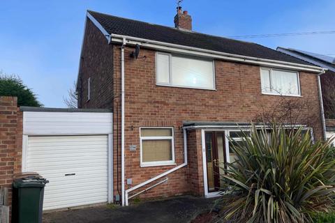 2 bedroom semi-detached house to rent, Arundel Drive, Whitley Bay.  NE25 9PZ