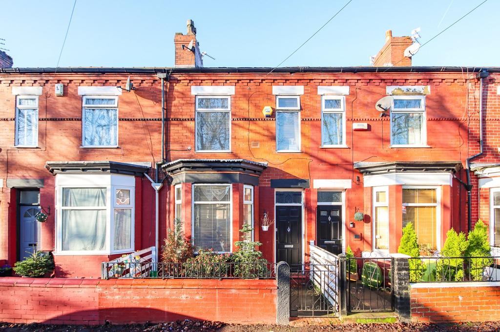 Kendal Road, Stretford, Manchester, M32 3 bed terraced house £270,000