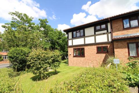 2 bedroom retirement property for sale, Forge Close, Hayes, Bromley, BR2