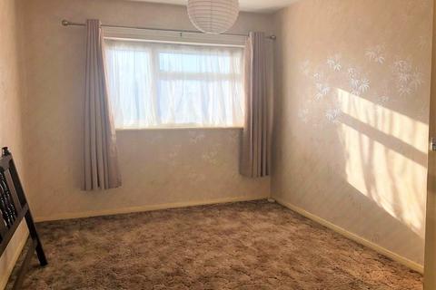 16 Lower Tail, Carpenders Park, Watford, WD19 5DD
