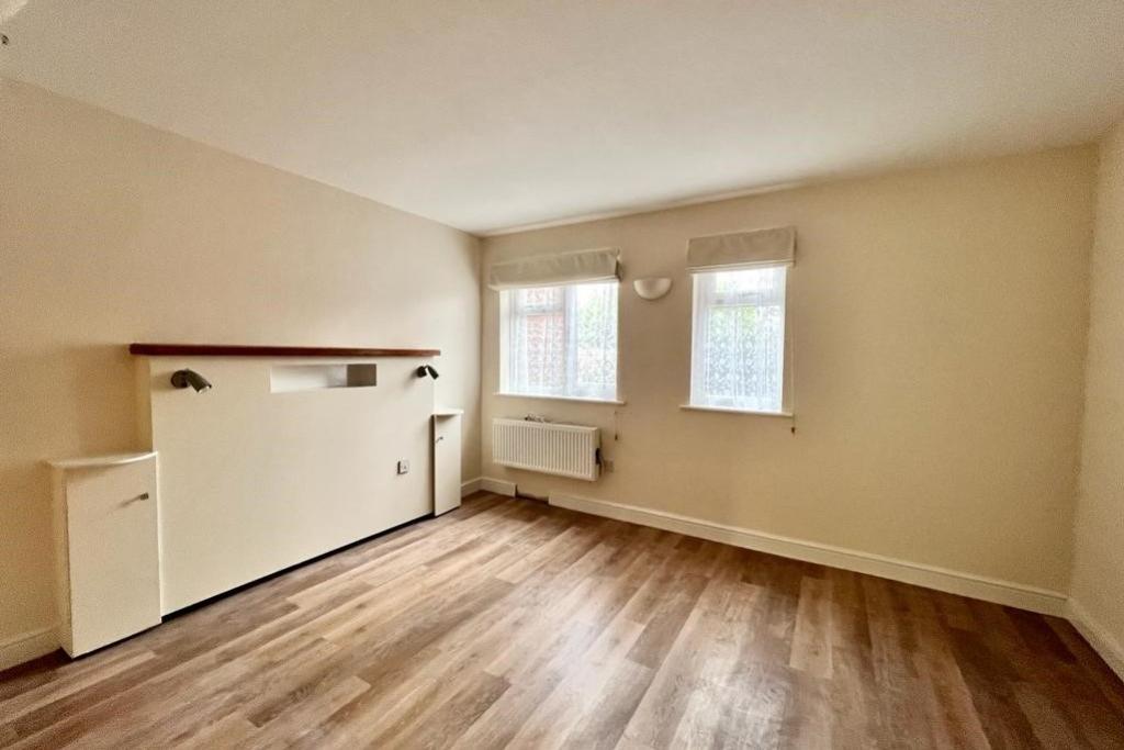23 Quincy Road BEDROOM