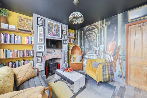 50 Beckside, Beverley, HU17 0PD