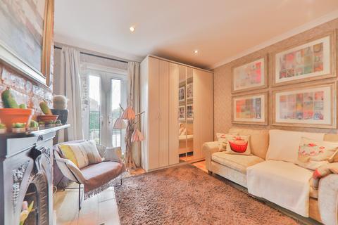 50 Beckside, Beverley, HU17 0PD