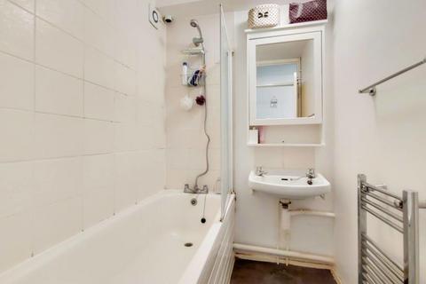 55 Hackington Crescent, Beckenham, BR3 1RY