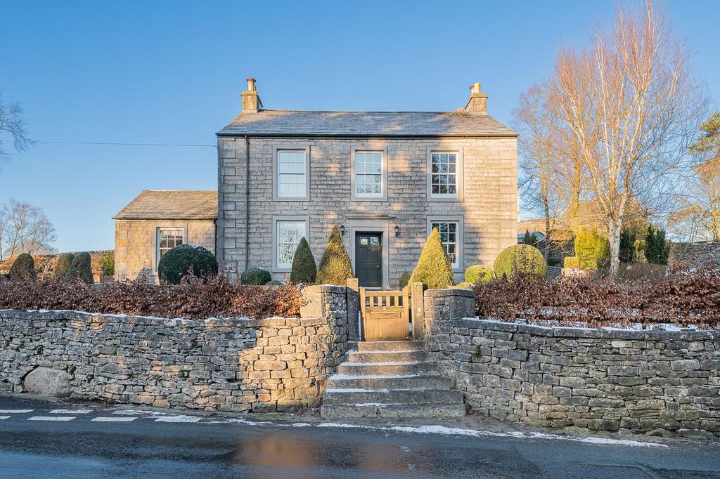 Orton, Penrith, CA10 3 bed detached house £650,000