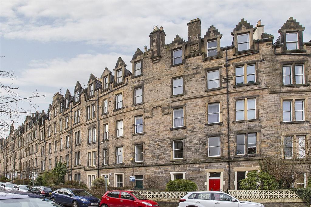 Marchmont Crescent, Marchmont, Edinburgh, EH9 2 bed terraced house £