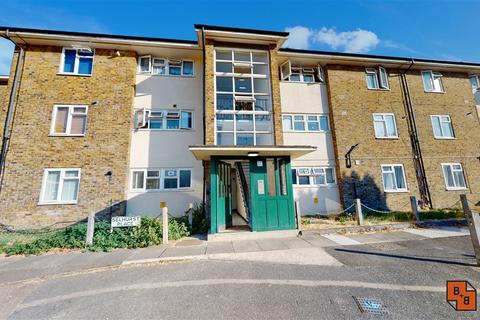 38 Selhurst Place, London, SE25 5PY