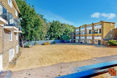 38 Selhurst Place, London, SE25 5PY