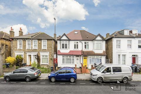 14b Davidson Road, Croydon, CR0 6DA