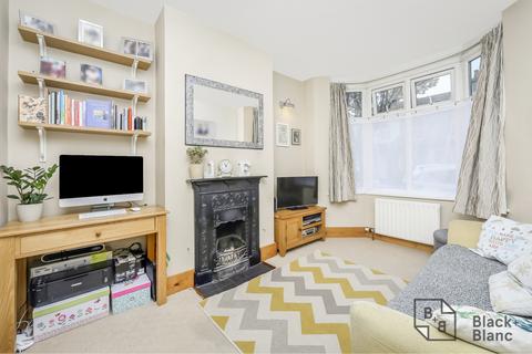 30 Elmers Road, London, SE25 5DS