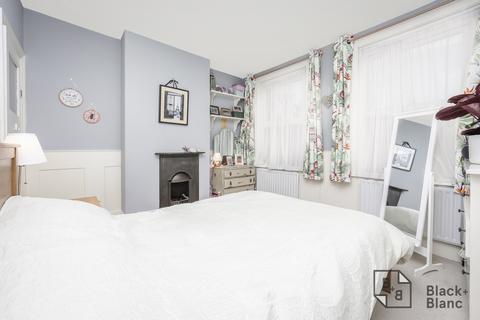 30 Elmers Road, London, SE25 5DS