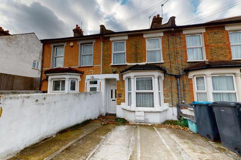 3 Hampton Road, Croydon, CR0 2XJ