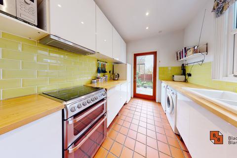 37 Abbey Road, Croydon, CR0 1RW