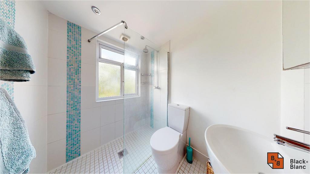Bathroom Third Floor