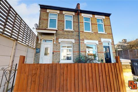 63 Dartnell Road, Croydon, CR0 6JB