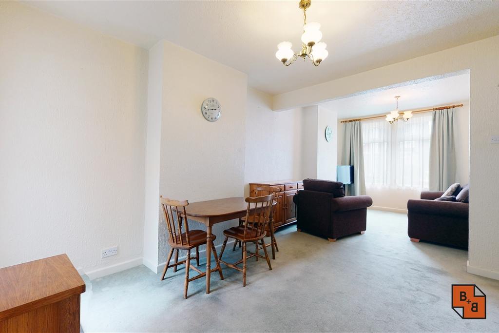 Edward Road, Croydon, Surrey, CR0 3 bed terraced house £400,000