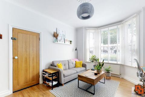 37 Stretton Road, Croydon, CR0 6EQ
